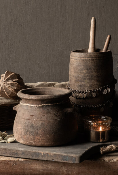 Einzigartiger Fund Antiker marokkanischer Berber-Tontopf