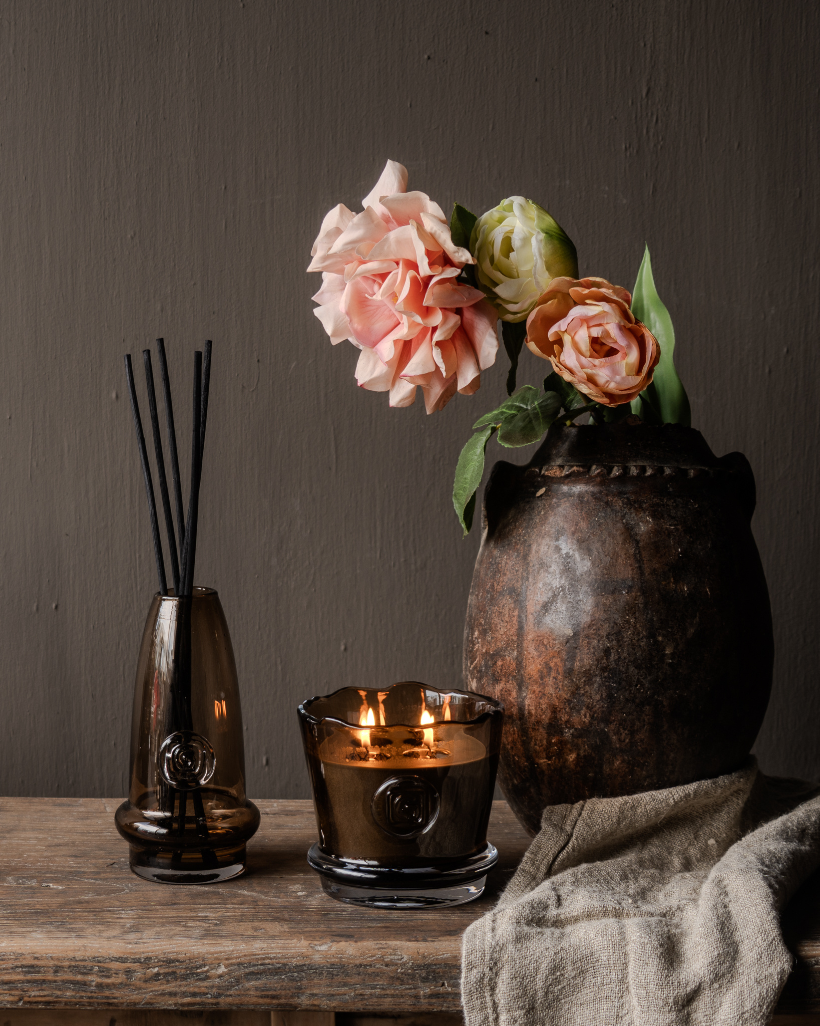 Geurstokjes in luxe diffusor ALI TOPAZ by GOMMAIRE-3