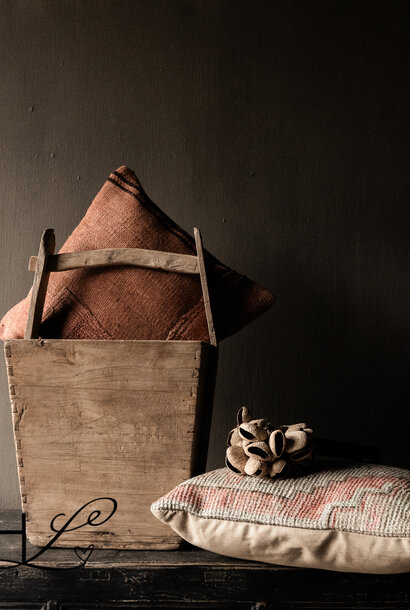 Beautiful Original used Old wooden sowing/rice box
