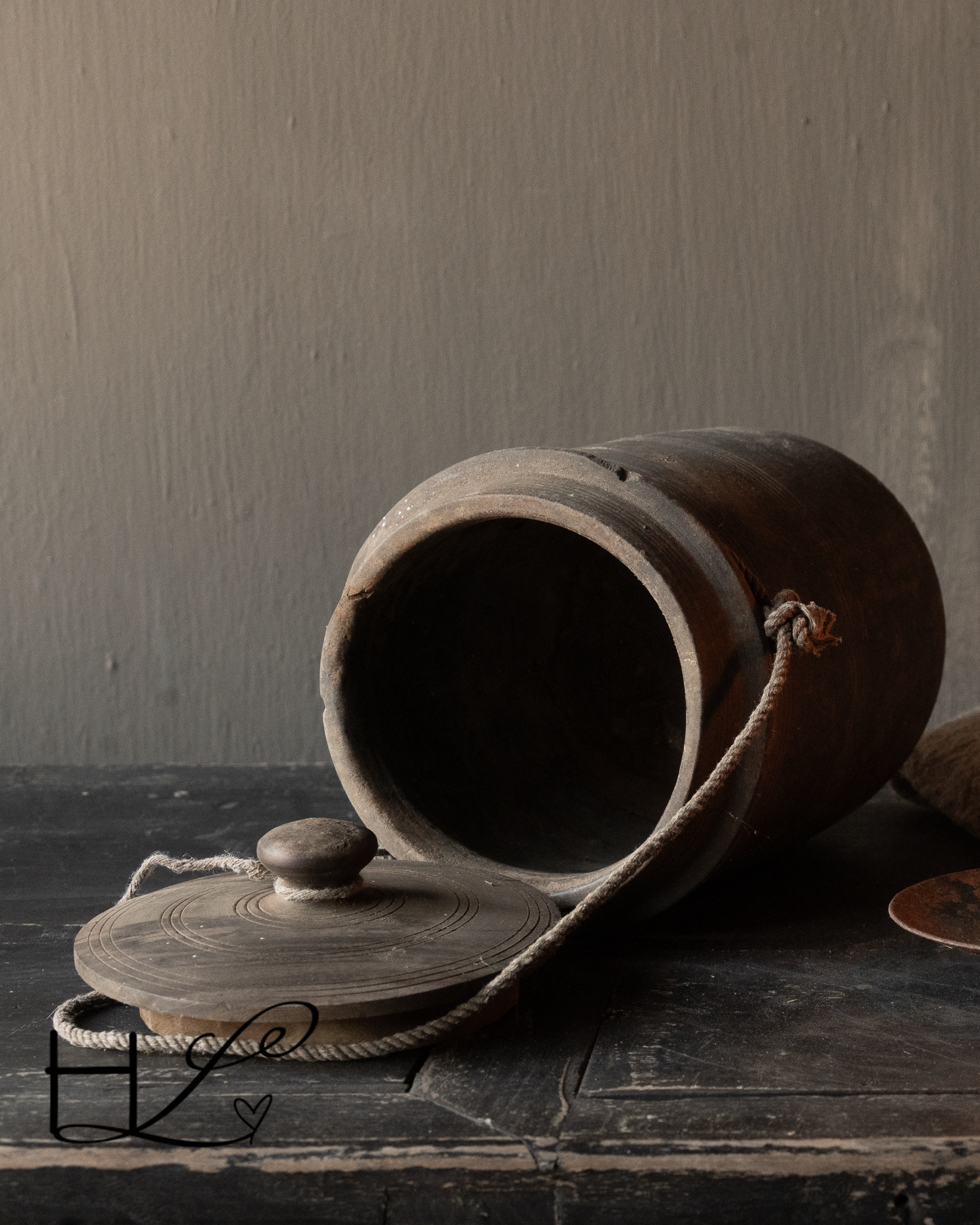 Unieke Antieke Houten Melkpot met Deksel – Nepal-3