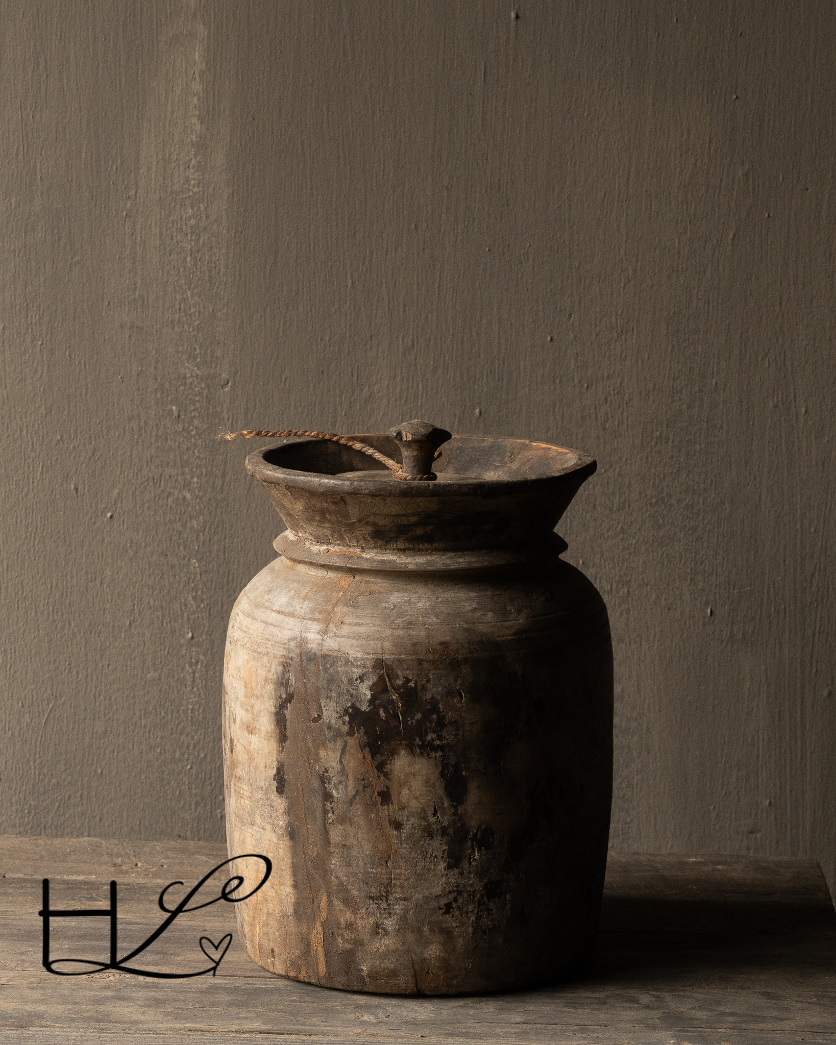 Unieke Antieke Houten Melkpot met Deksel – Nepal-3