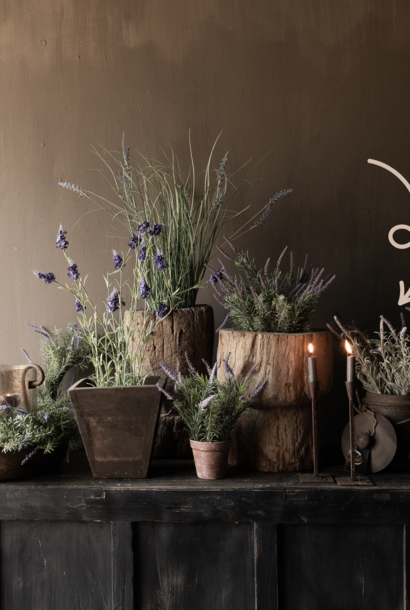 Bunch of lavender on stick 44cm