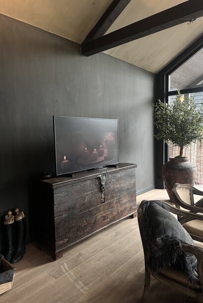 *Reserviert* Alte, authentische Wandtruhe aus Holz