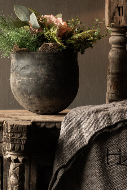 Wunderschöner einzigartiger antiker Berbertopf aus Steingut