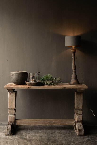 Authentischer einzigartiger alter schmaler Beistelltisch / Wandtisch