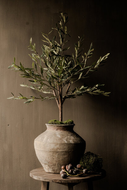 Einzigartiges authentisches indisches Gefäß