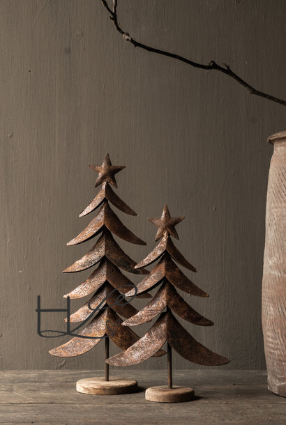 2er-Set rostige Eisen-Weihnachtsbäume mit Holzsockeln