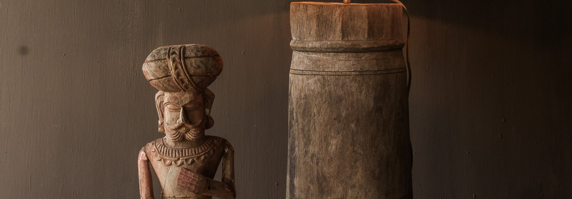 Stoer Uniek Houten kruiklamp van Antieke kruik