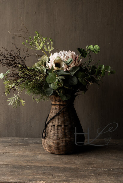 Bouquet of artificial flowers – approx. 50x50 cm