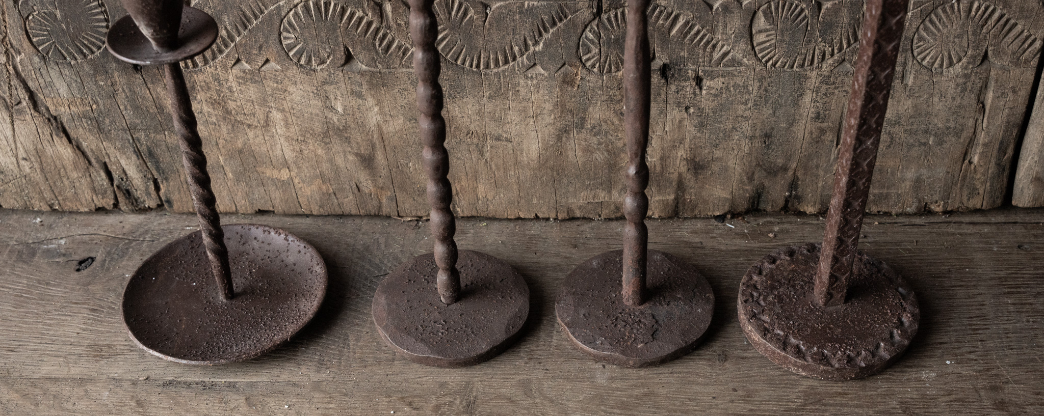 Dusk iron candlesticks by HOFFZ interior-4