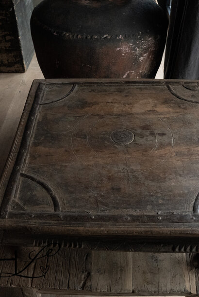 Old wooden tea/Bajot table