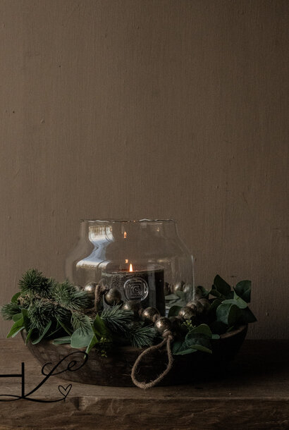 Authentische Wabi-Sabi-Holzschale