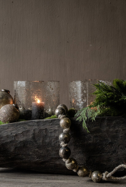 Unvollkommener Holztrog/Kiste