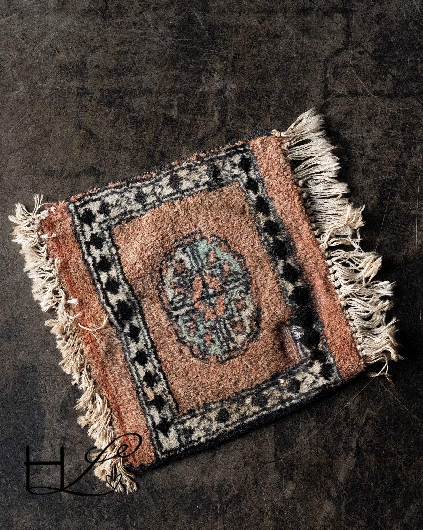 Klein Vintage Perzisch tafelkleedje-1