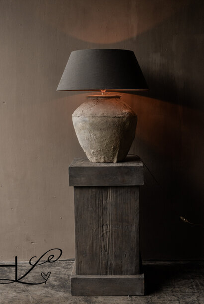 Stoere Houten Zuil – HOFFZ