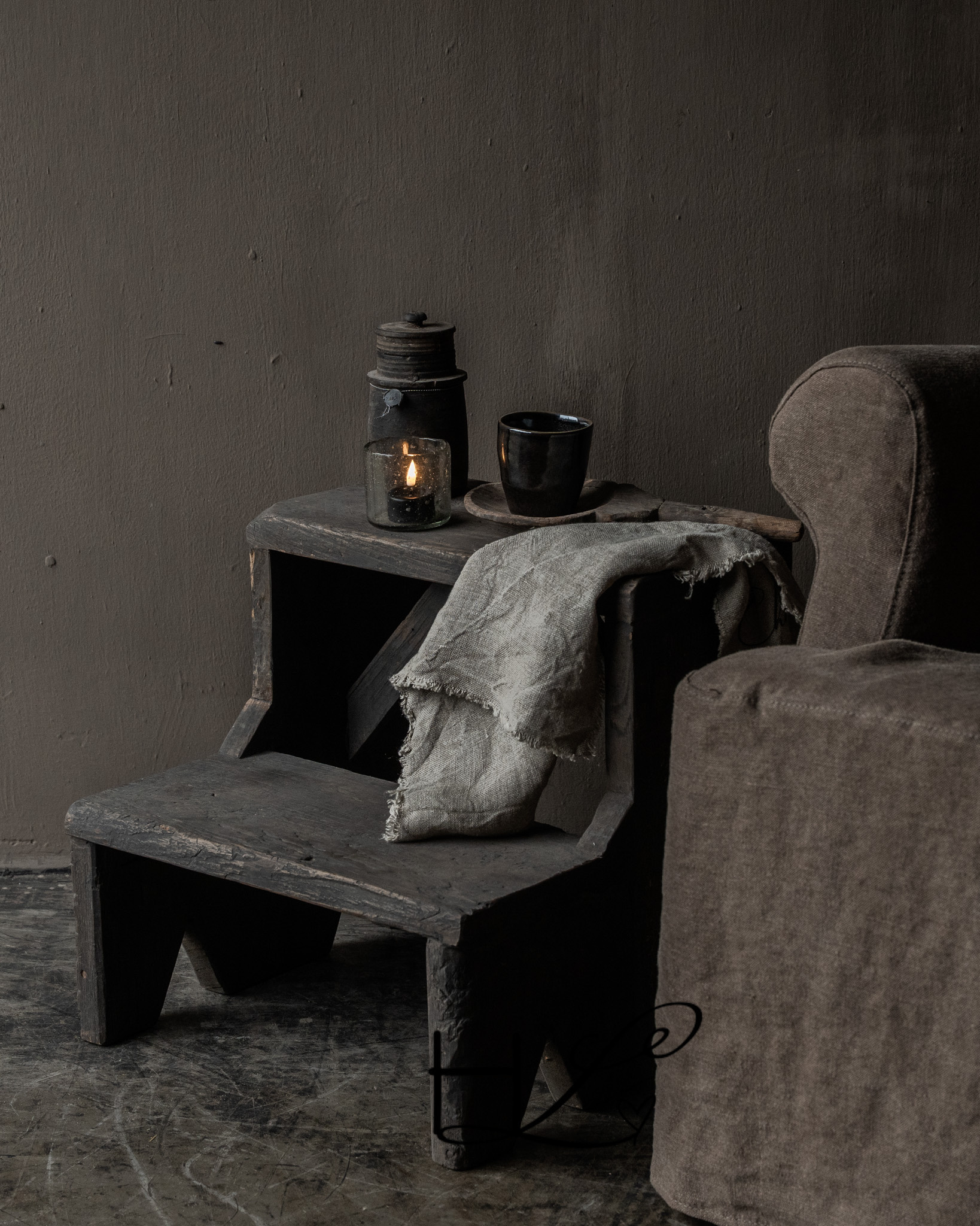 Authentiek Houten Kruk / Trapje Davi – HOFFZ-7