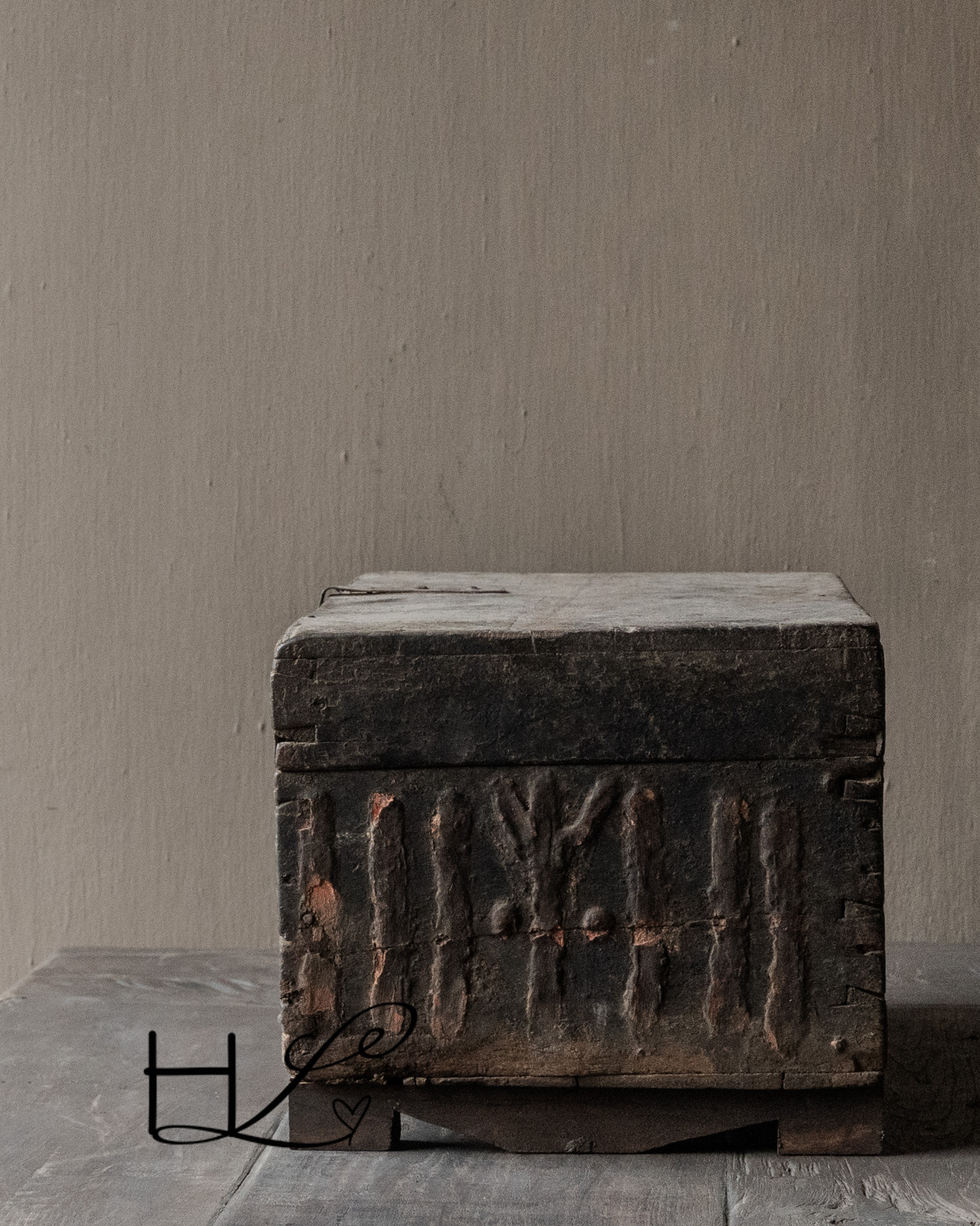 Einzigartige alte authentische Holzkiste HOFFZ-5