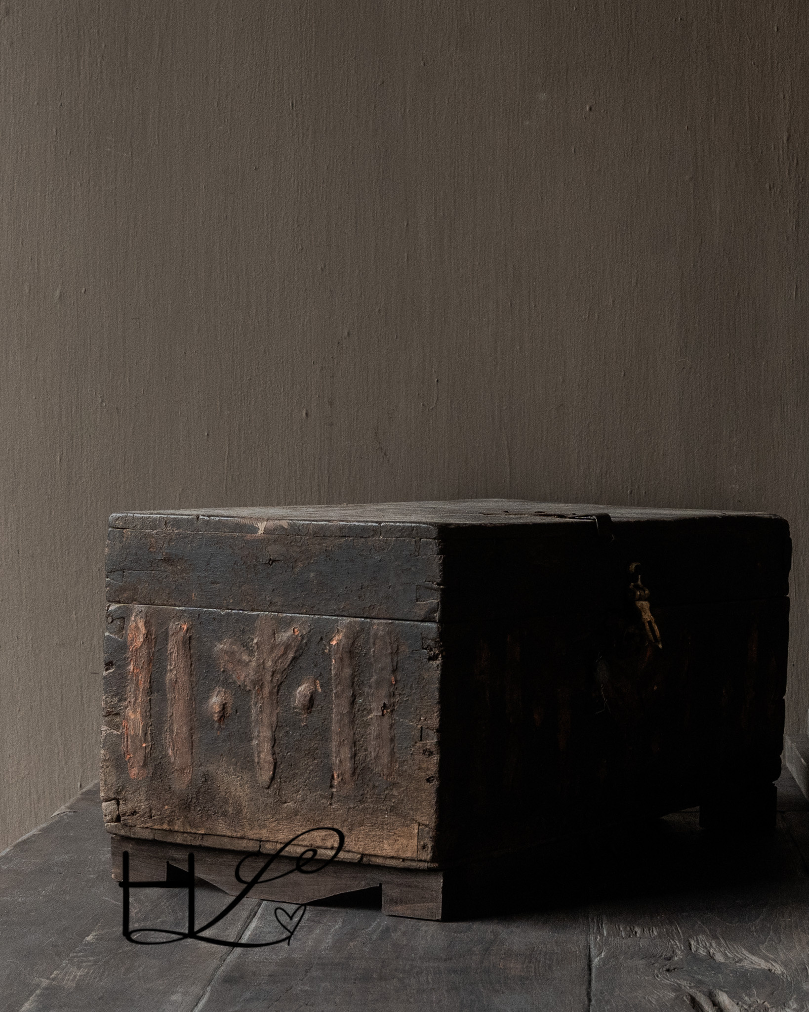 Einzigartige alte authentische Holzkiste HOFFZ-9