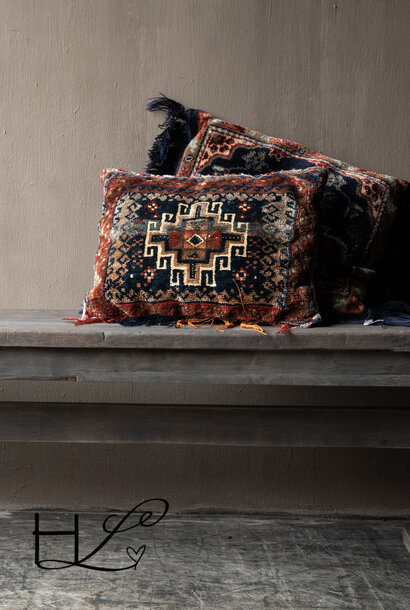 Vintage Carpet Cushion HOFFZ