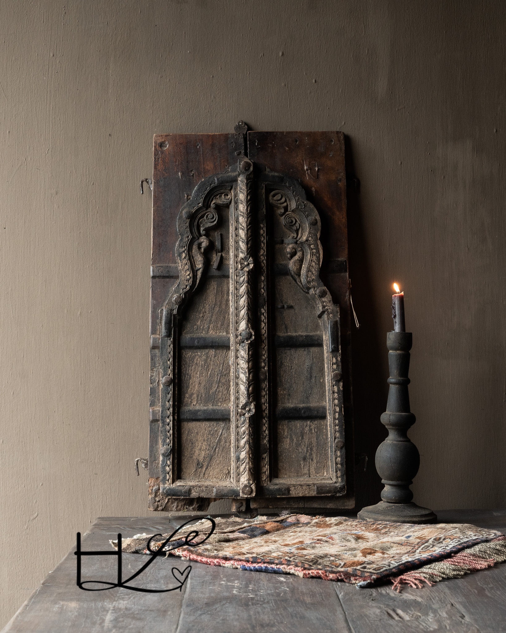 Einzigartiger, authentischer, alter indischer Holzladen-2