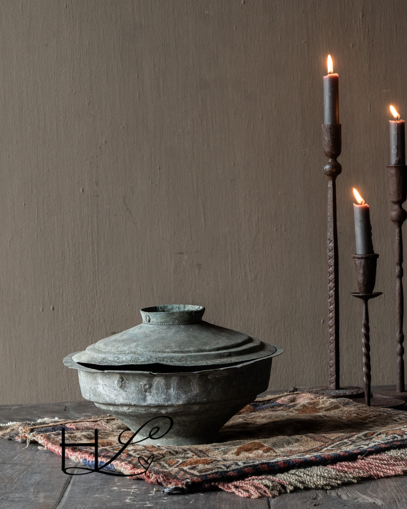 Antiek zinken /koperen kom met deksel-1