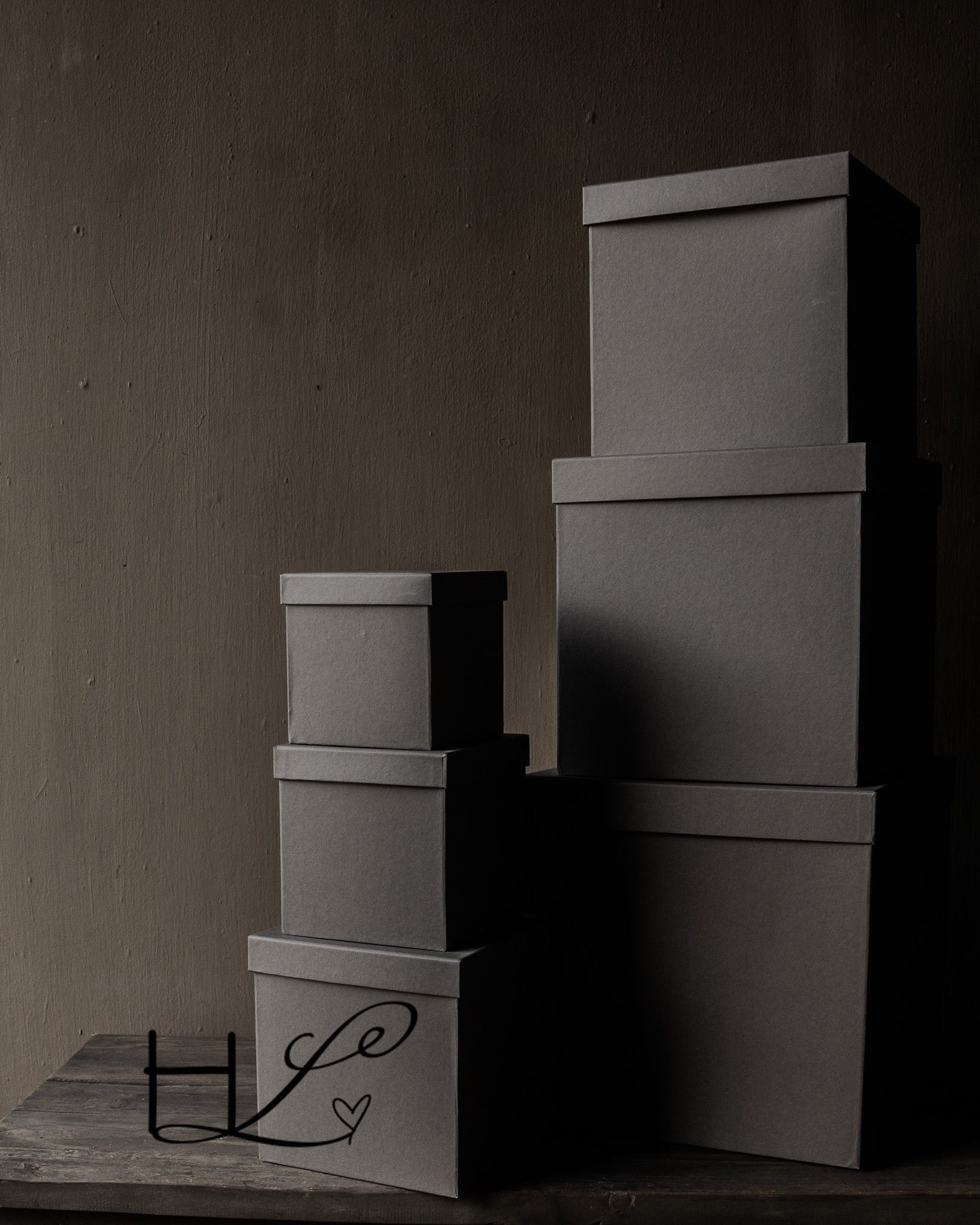 Set of six square gift boxes-3