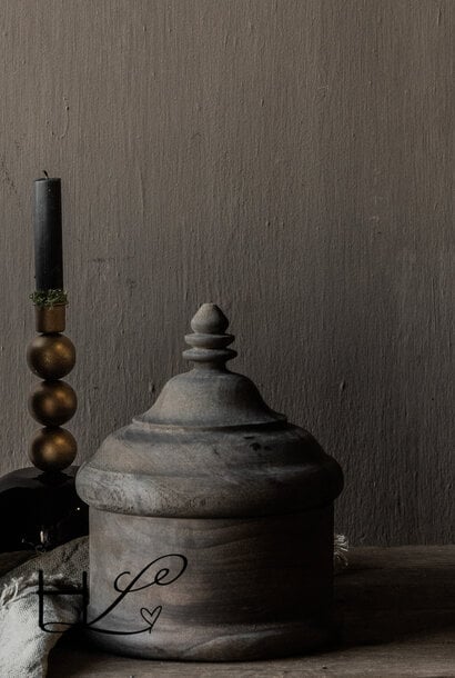 Holzgefäß mit Deckel