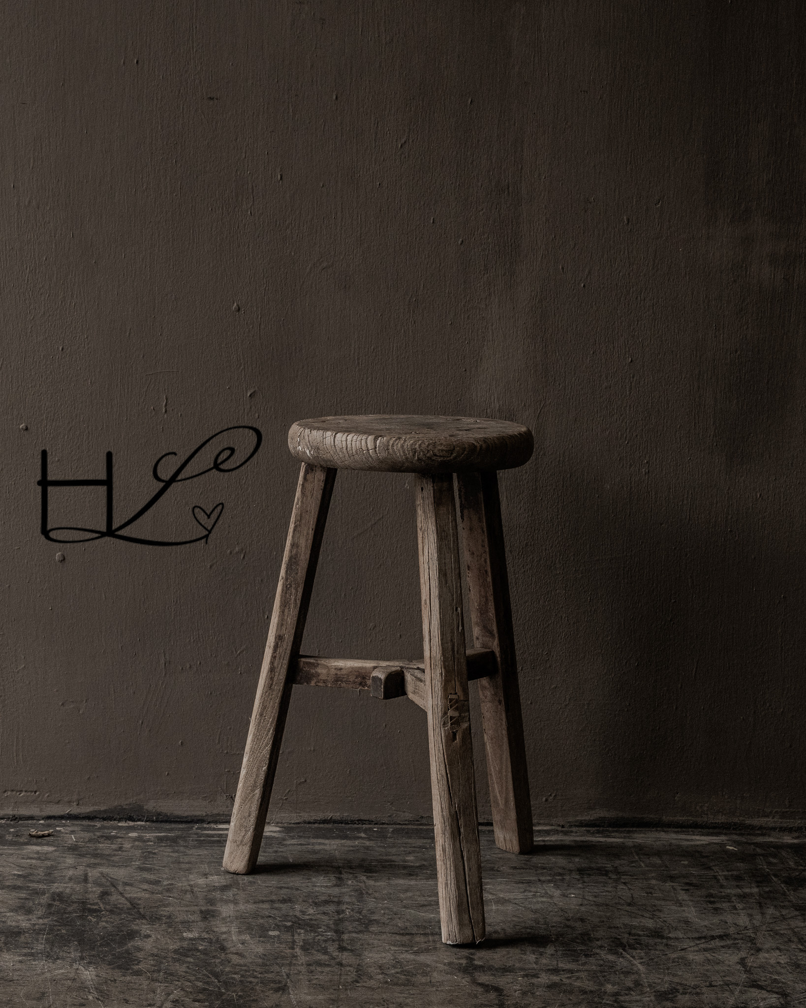 Alter runder Hocker aus Ulmenholz-3