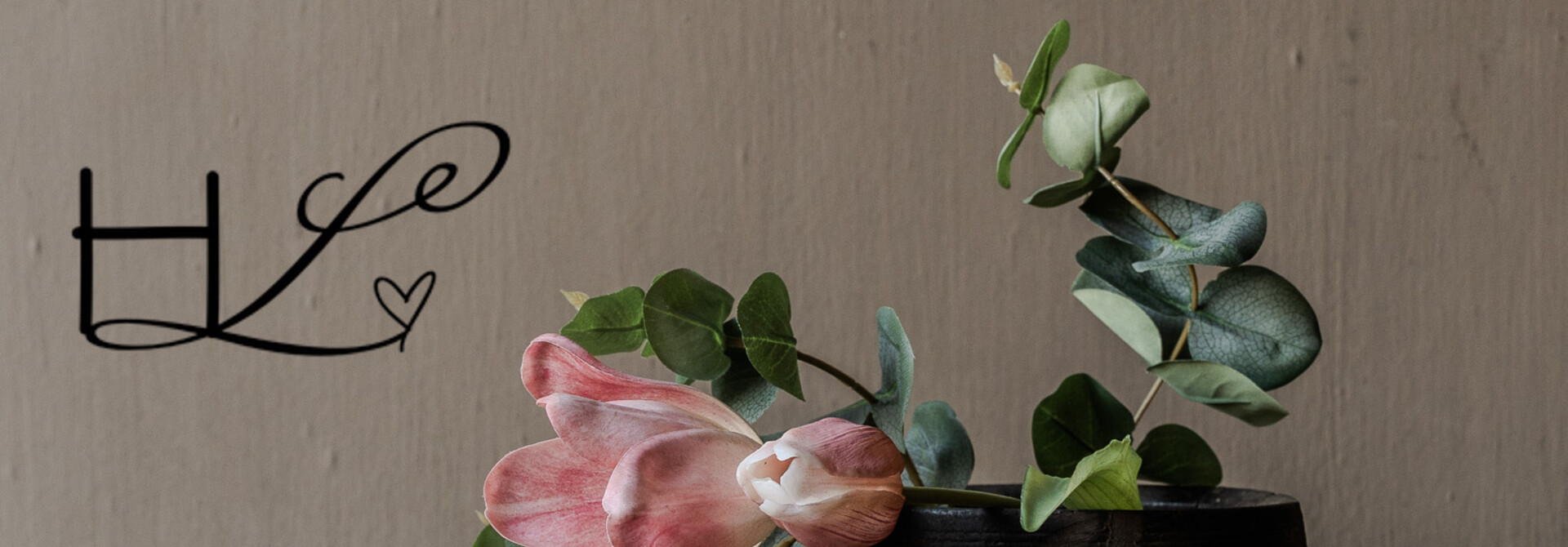 Nepalesischer alter Holztopf, Krug