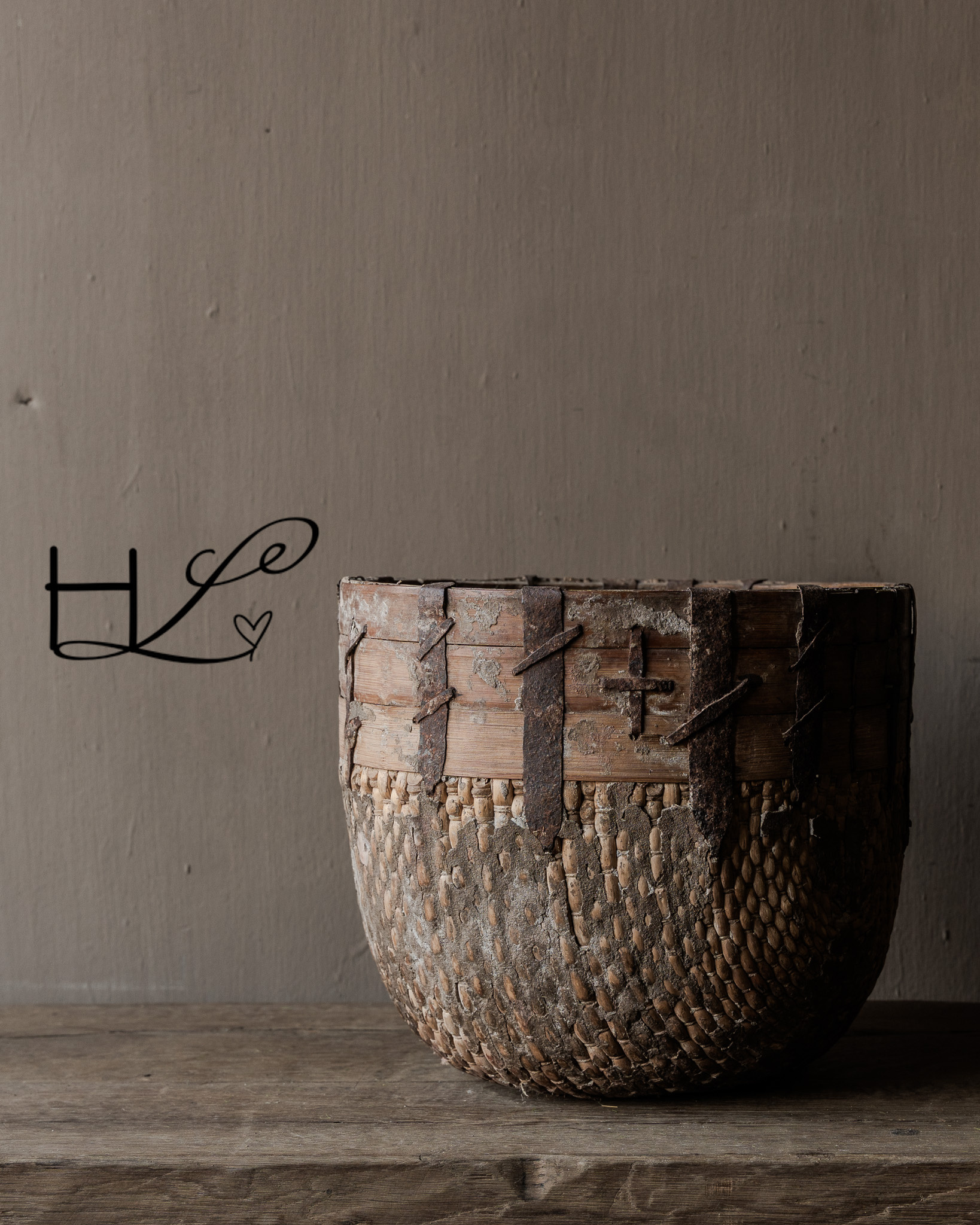 Oude Authentieke Rieten mand met houten rand-4