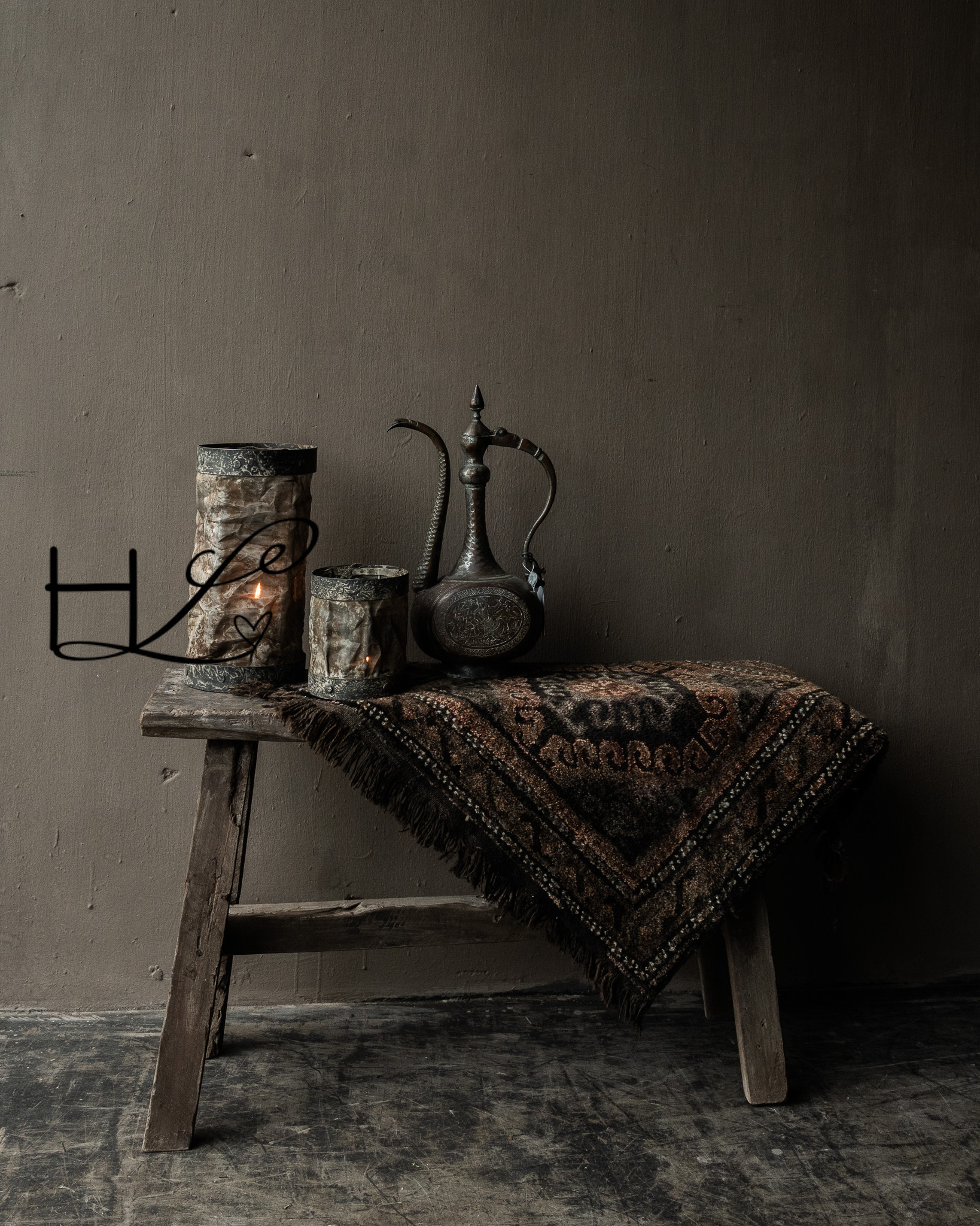 Vintage tablecloth or saddle cloth-1