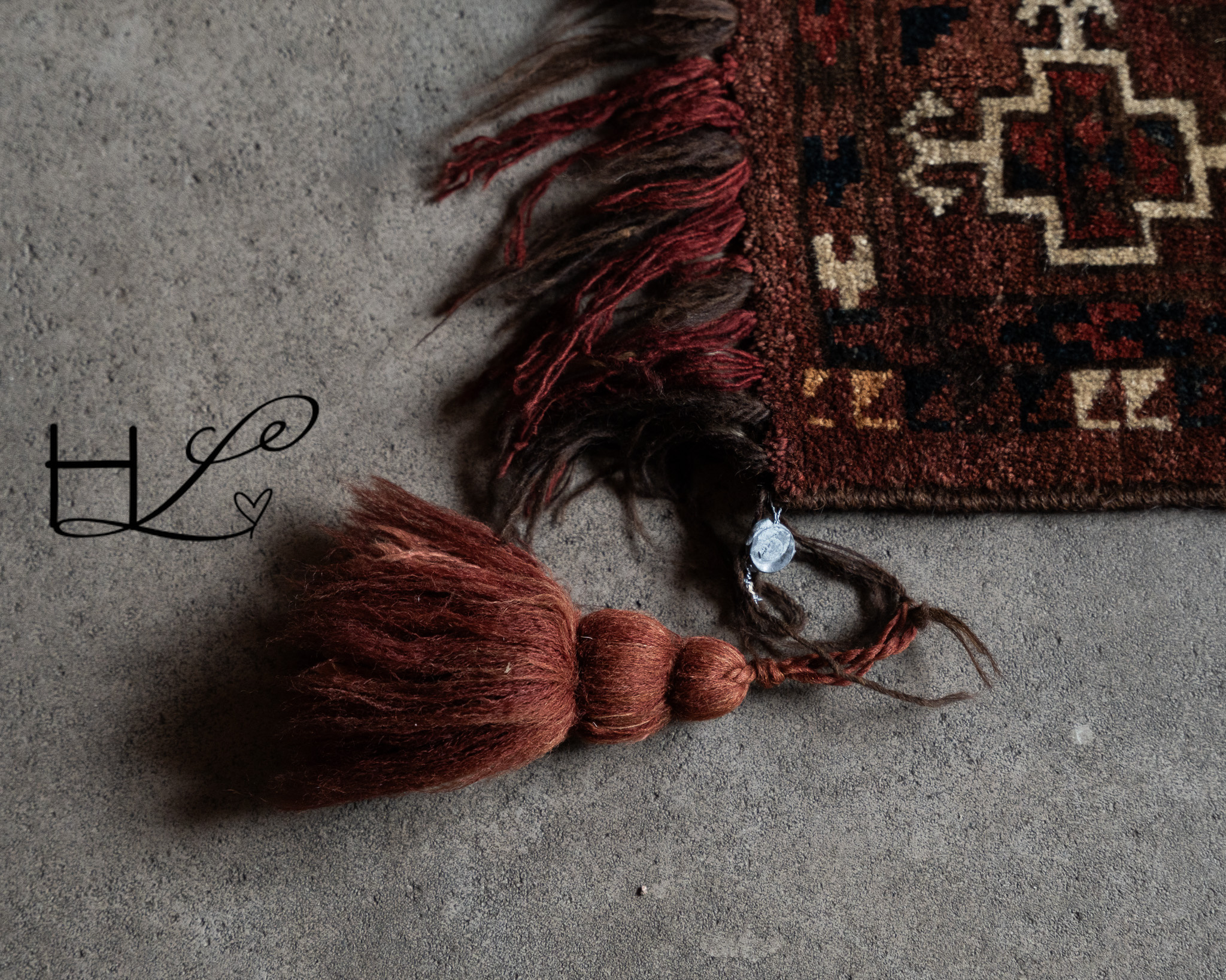 Vintage tablecloth or saddle cloth-2