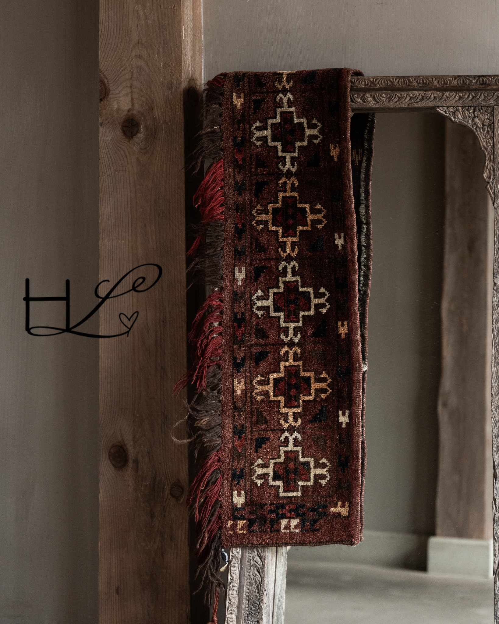 Vintage tablecloth or saddle cloth-3