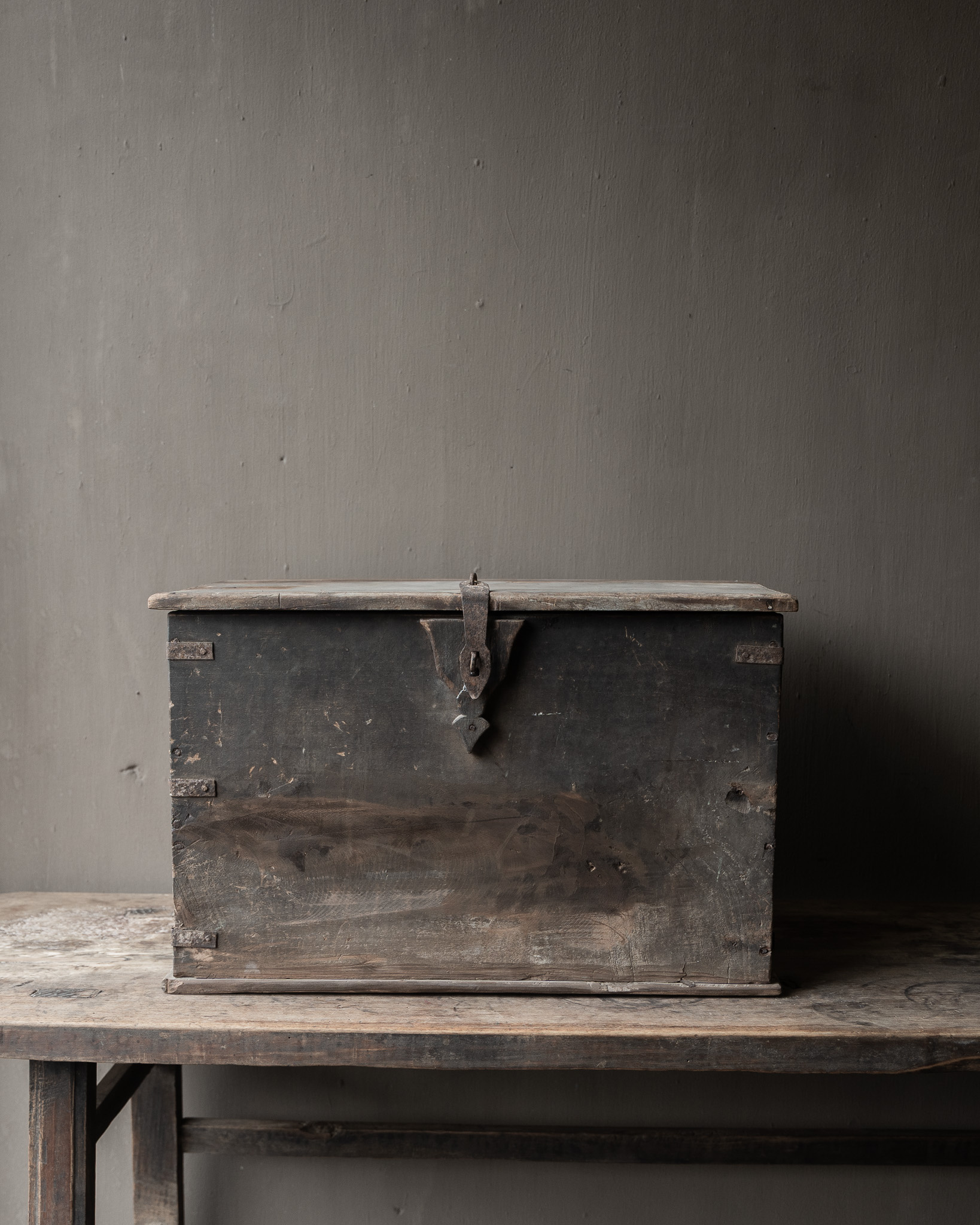 Oude Antieke Authentieke houten kist HOFFZ-2