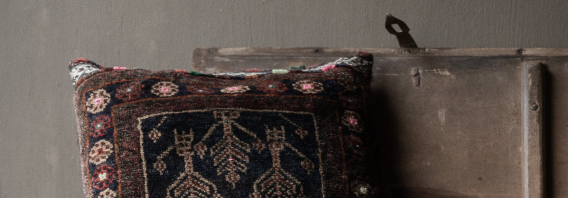 Vintage Carpet Cushion HOFFZ