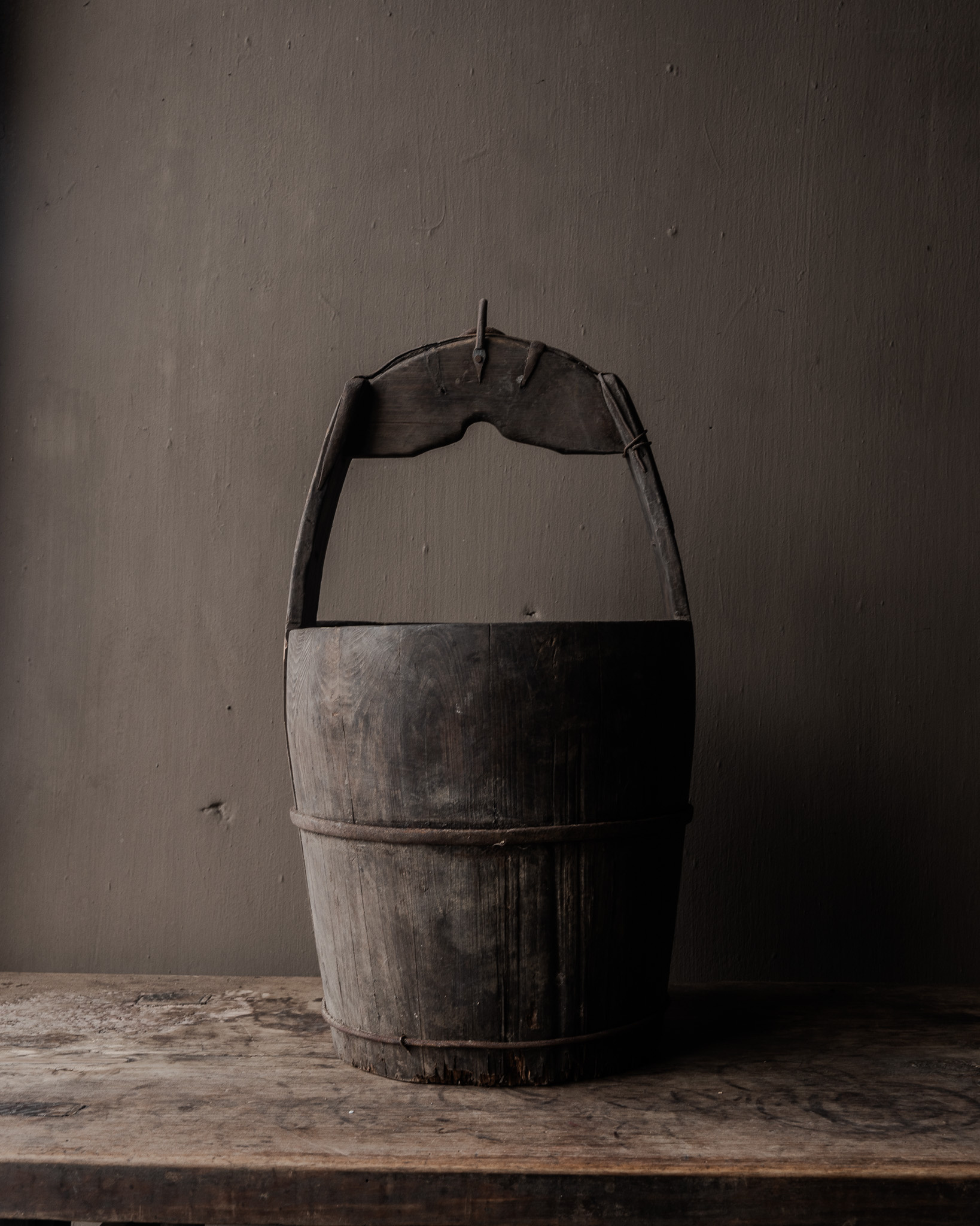 Authentischer alter Holzeimer-4