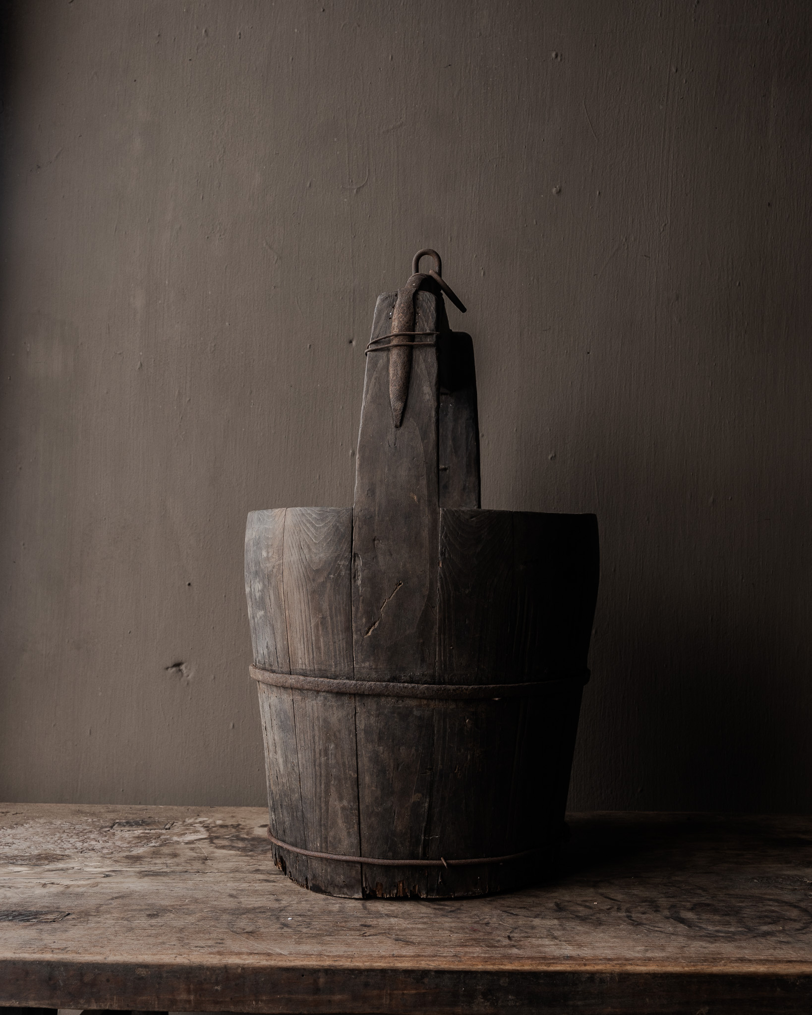 Authentischer alter Holzeimer-5