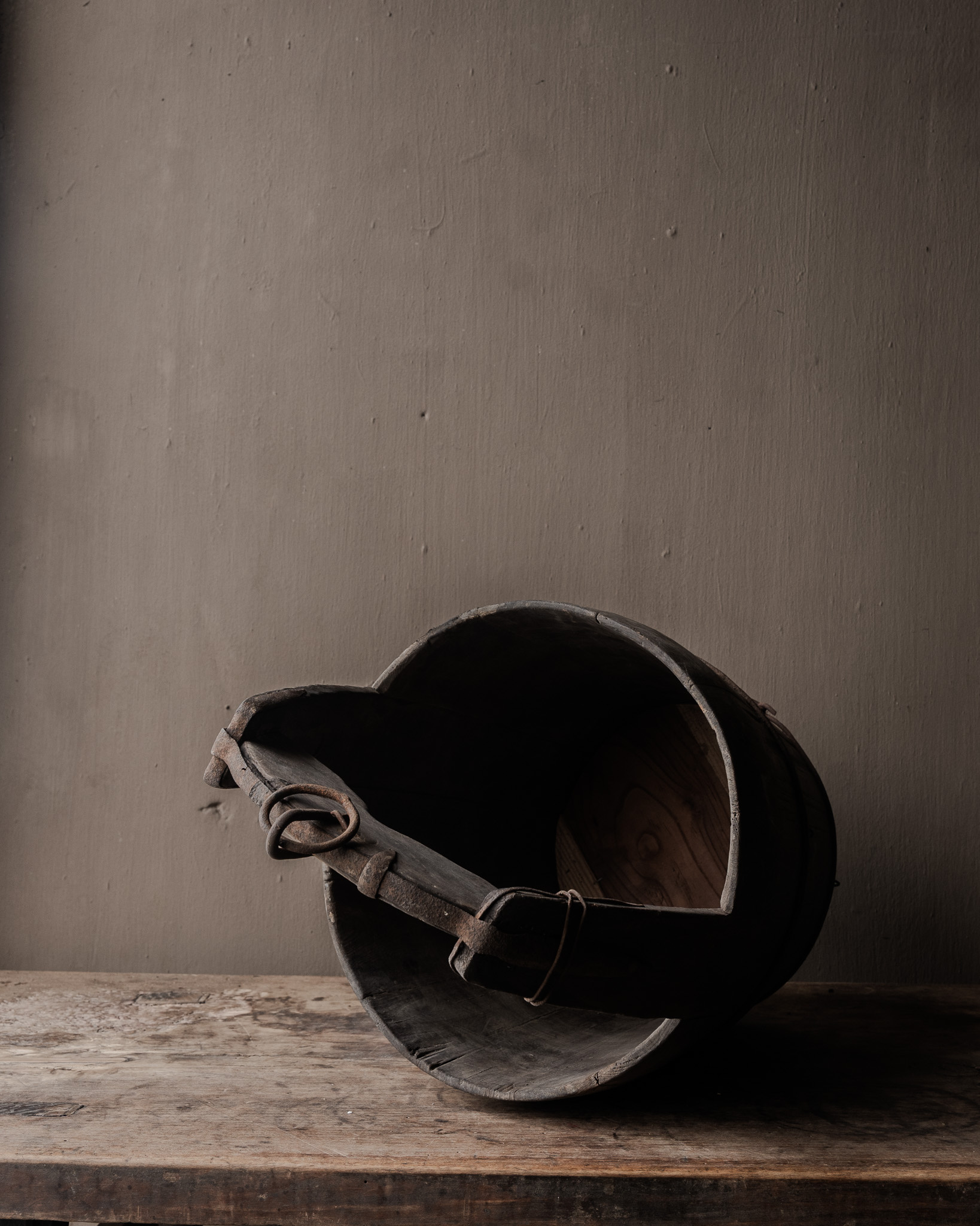 Authentischer alter Holzeimer-6