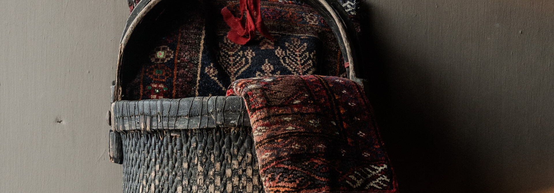 Oude Authentieke Wicker mand