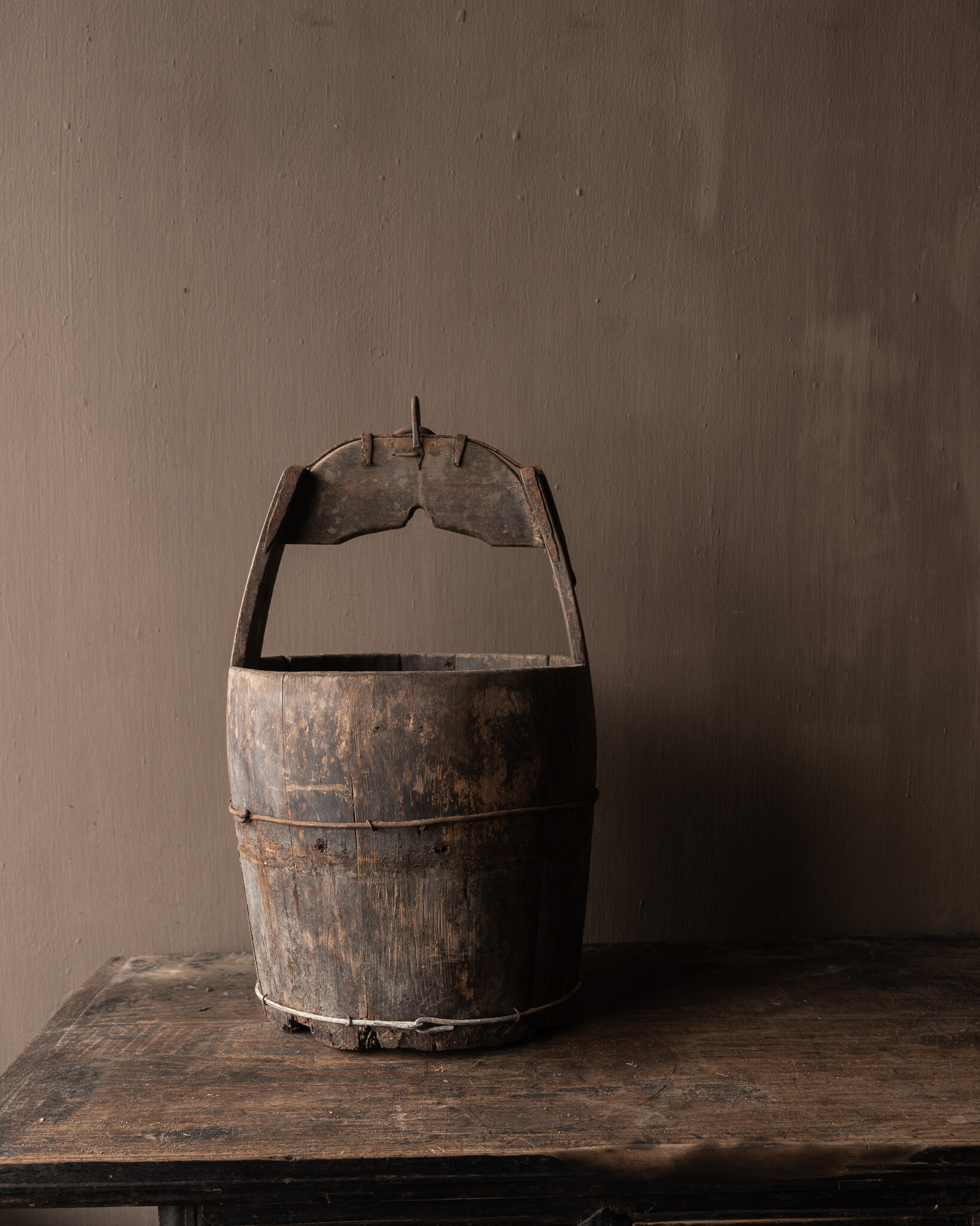 Authentieke oude houten emmer-5