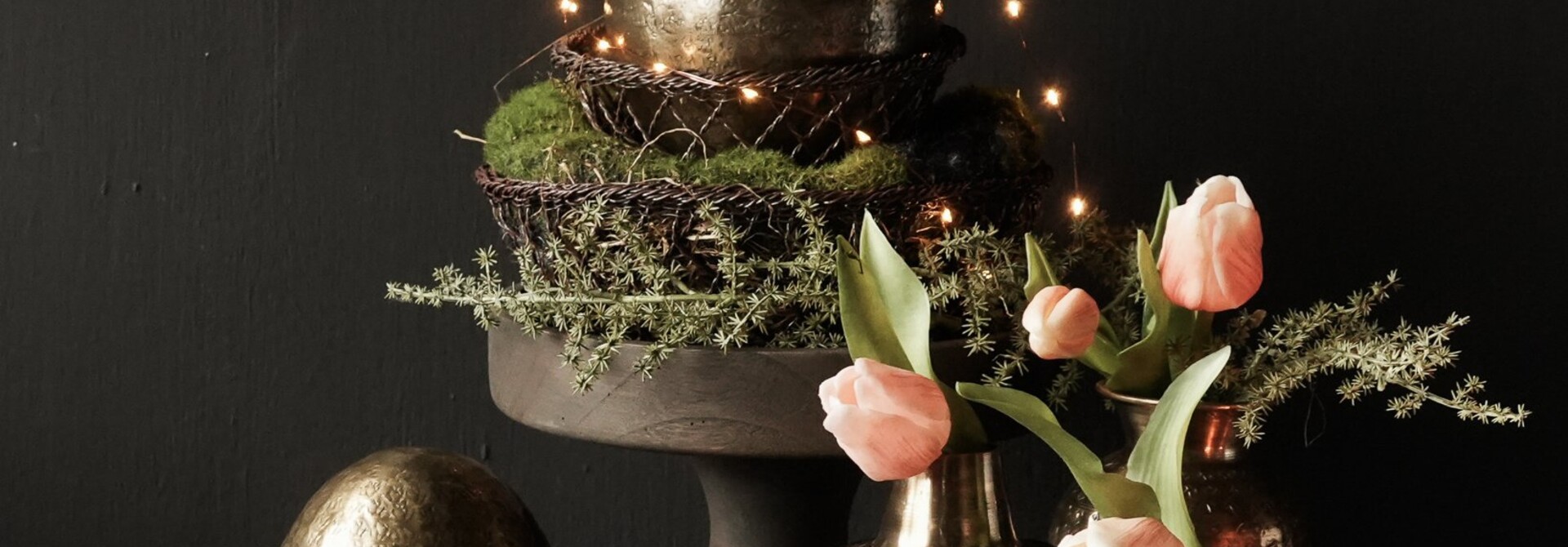 Metal Brass / Copper Easter Egg – 14 x 14 x H17 cm