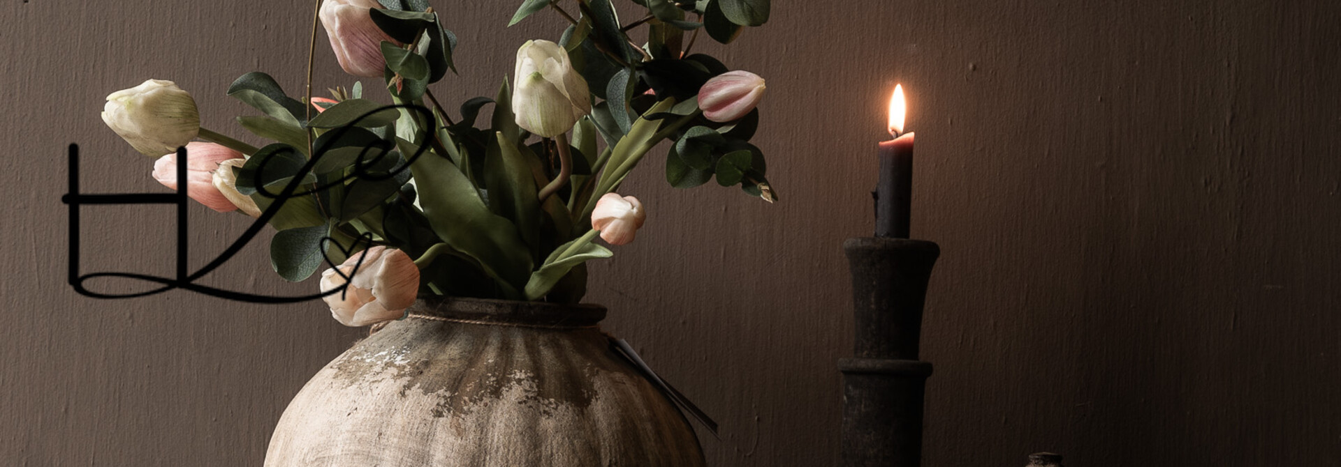 Tulpenstrauß mit Eukalyptuszweig