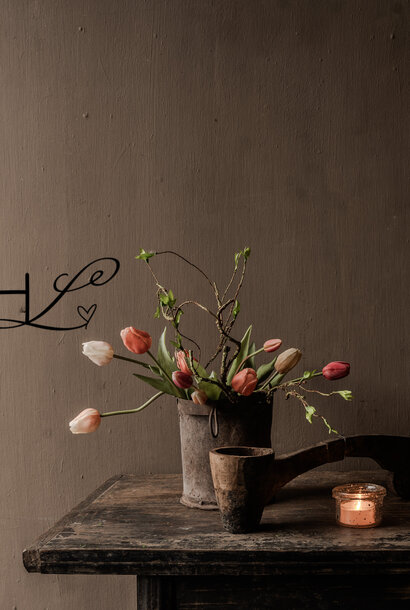 Bunch of tulips with willow branch – approx. 40 cm