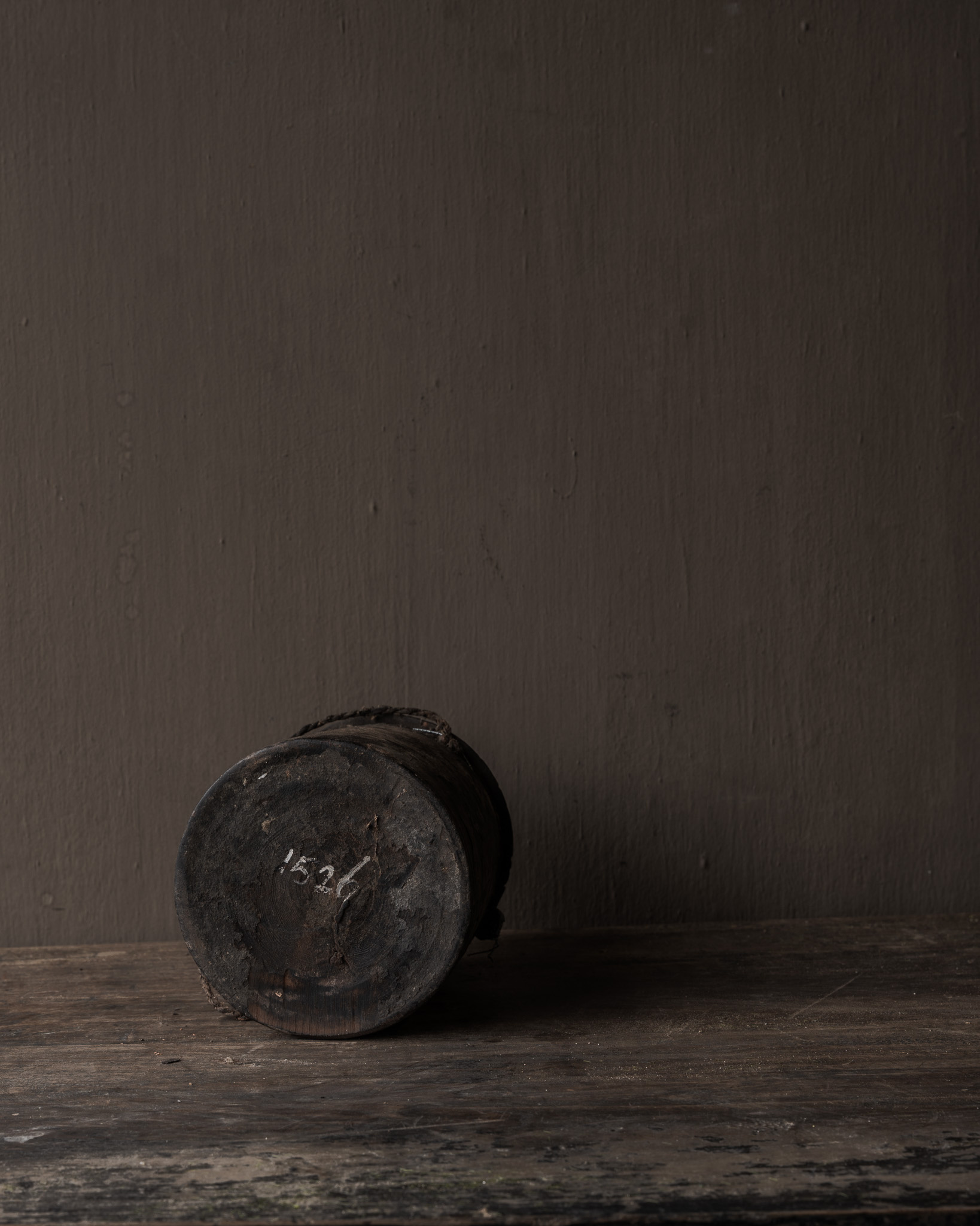 Original Old wooden Nepalese Jar / Pot with lid HOFFZ-3