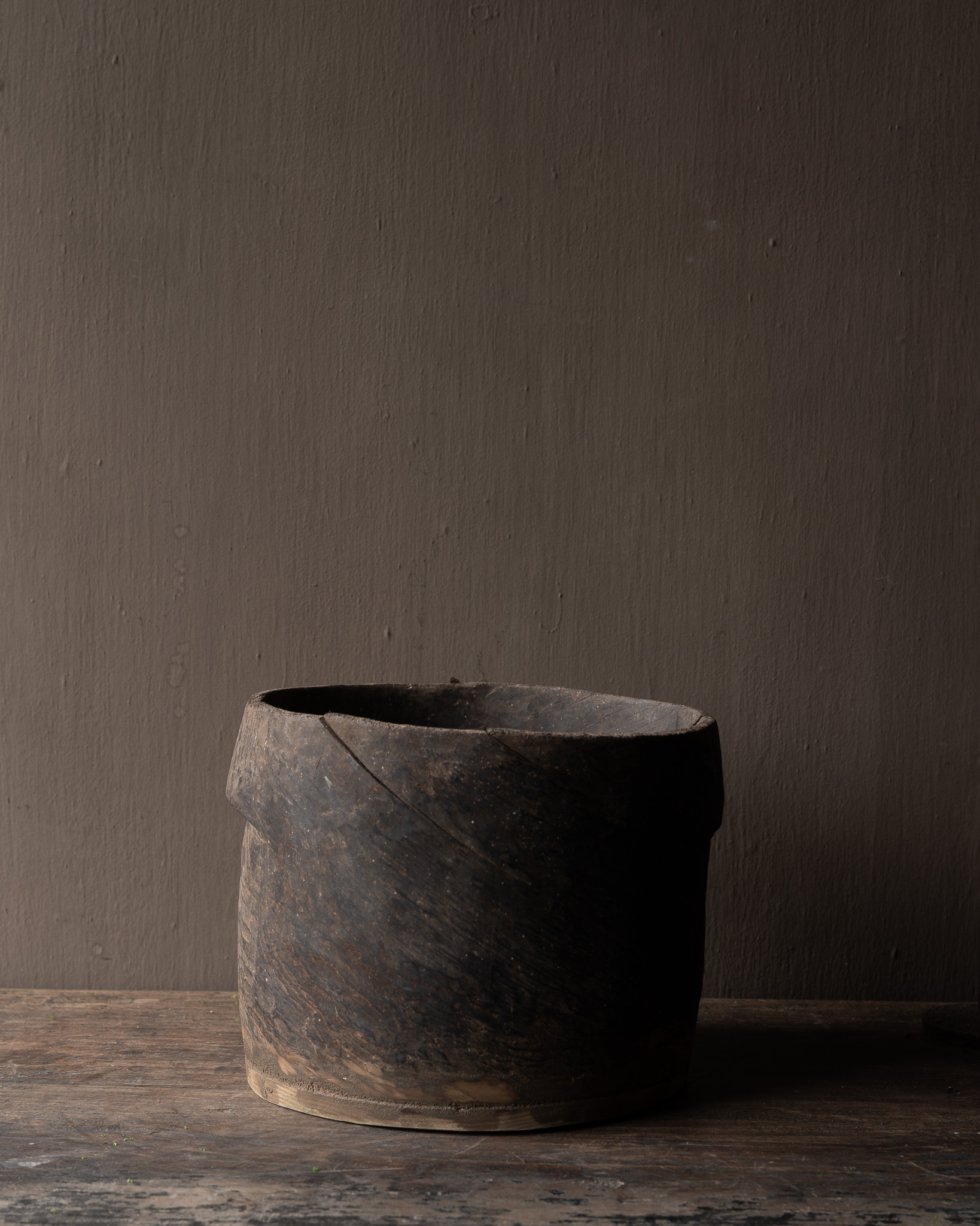 alter nepalesischer Holztopf-2