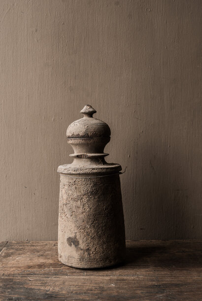 Original Old wooden Nepalese Jar / Pot with lid HOFFZ