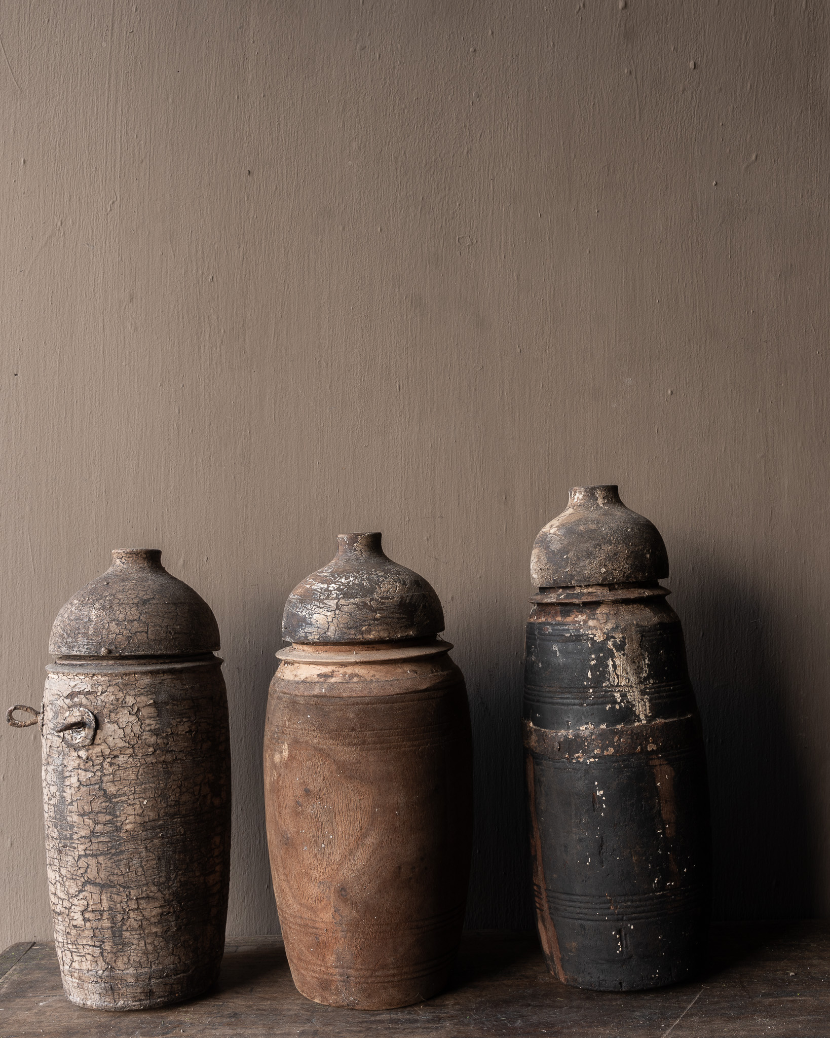 Nepalesischer alter Holztopf, Krug mit Deckel-4