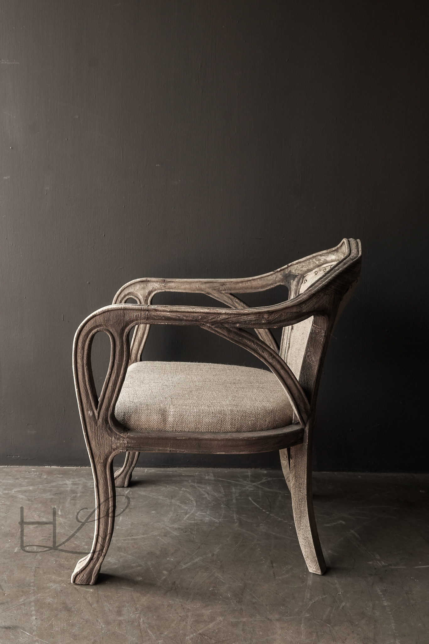 Sturdy sandblasted wooden country armchair-3