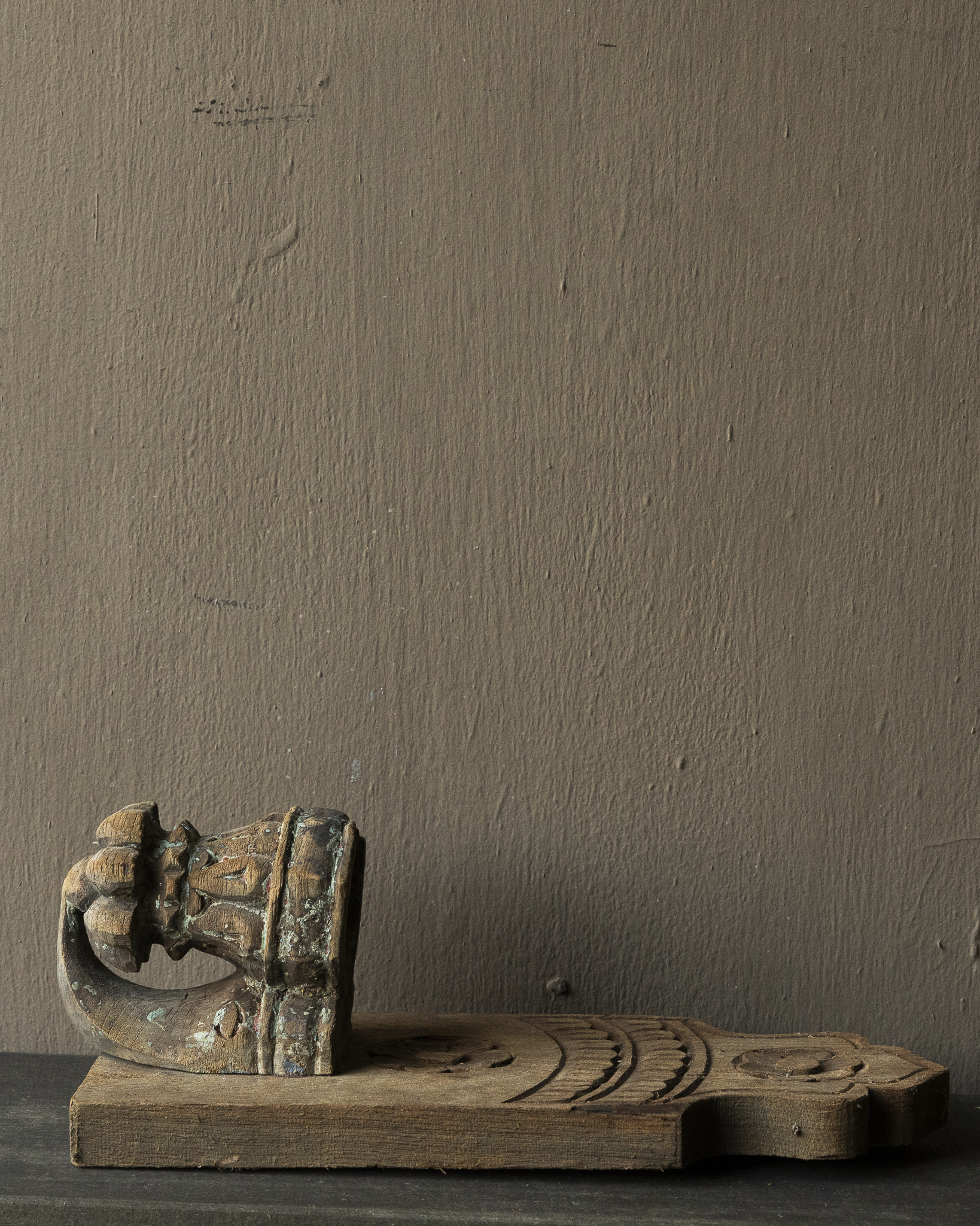 Unique wooden wall candlestick – hand-carved India-5