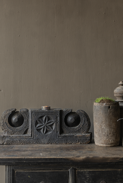 Aura Peeperkorn houten ornament kandelaar 